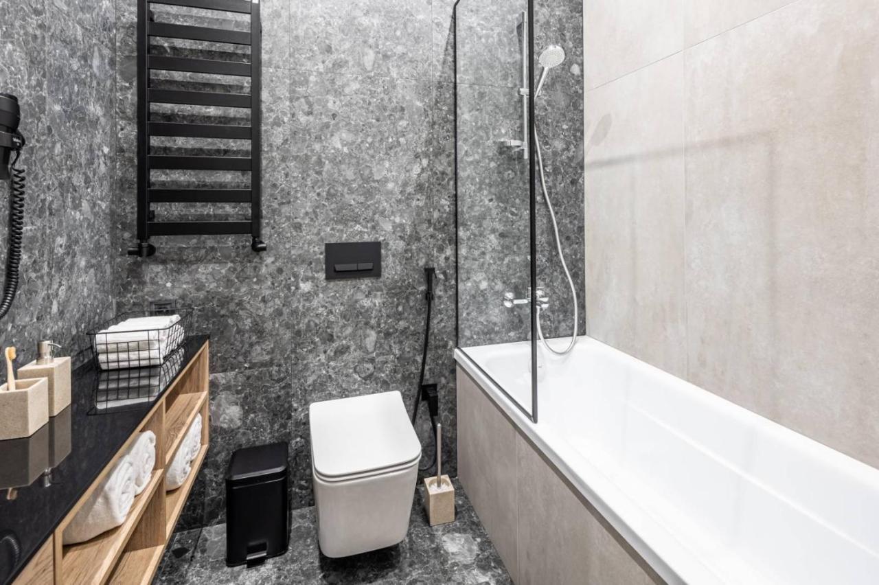 Apartment On Kulisha 28 Lviv Exterior photo